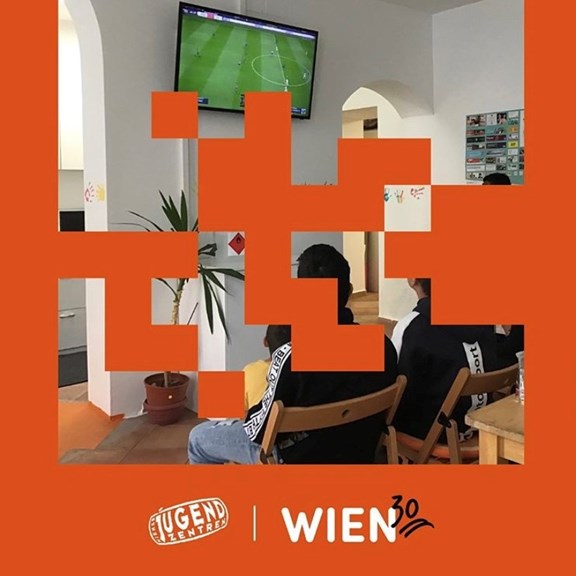 30% des Jugendzentrums J.at sind von Pixel verdeckt, darunter befindet sich das Logo der VJZ-Kampagne #wien30