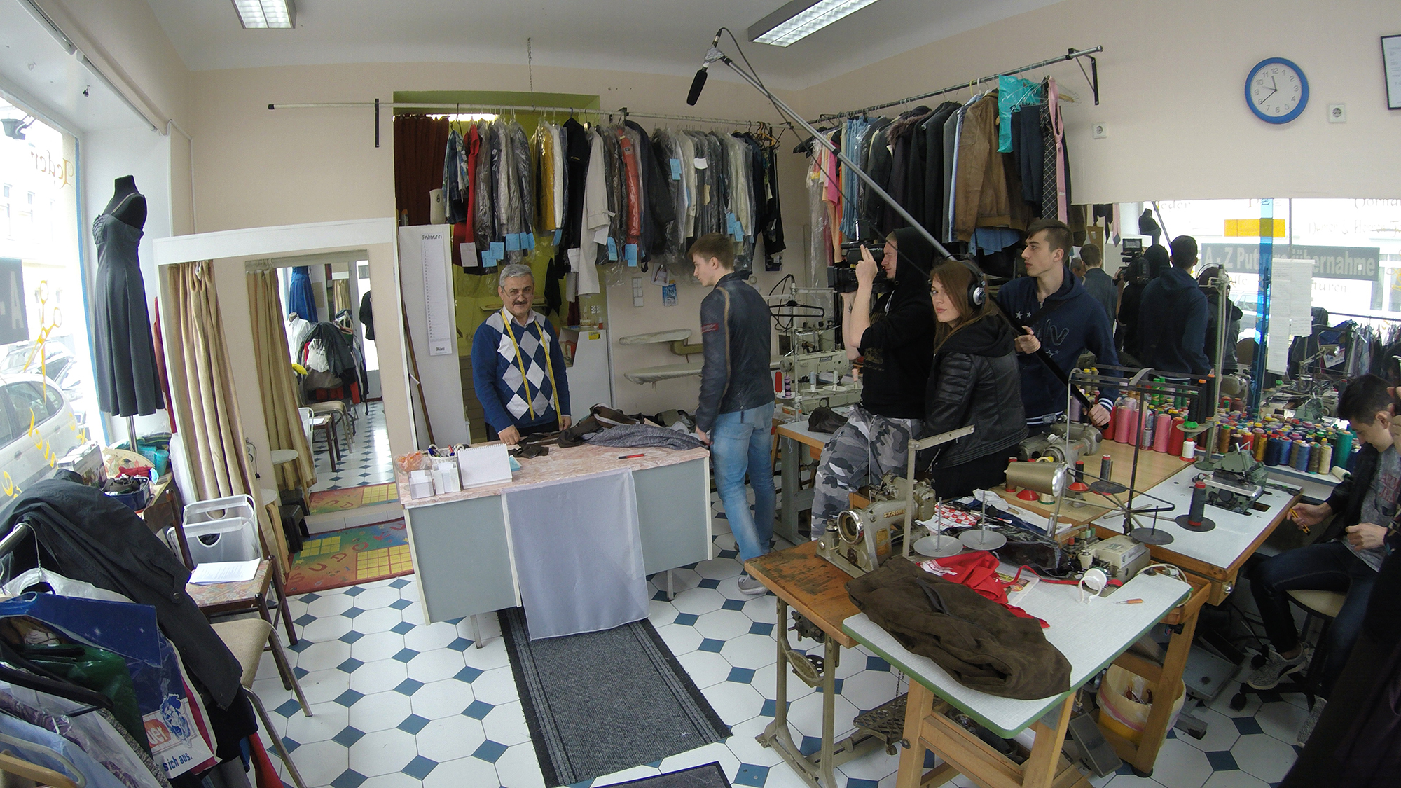 in der Produktionsschule Spacelab beim Schneider