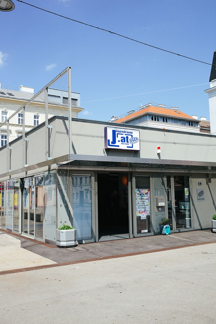 Eingang vom Jugendtreff J.at